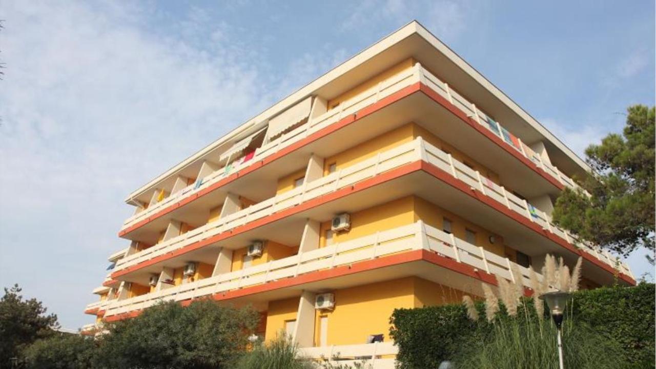 Condominio Carina Sud Bibione Exterior foto